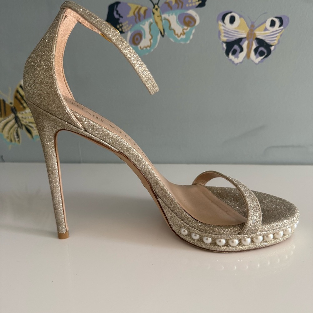 Stuart Weitzman Gold Glitter Pearl Platform Sandals - Picture 6 of 12